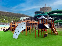 playground lars laj